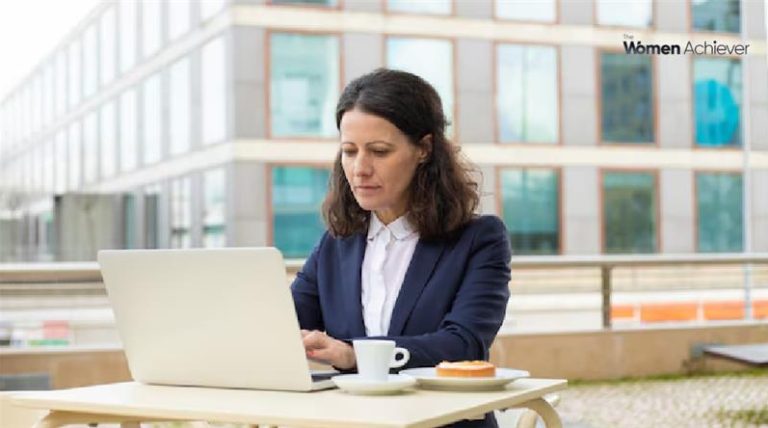 Women MBAs: The Unsung Heroes of AI Adoption in Business