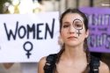 The Power of Identity: Women More Likely to Prioritize Gender?
