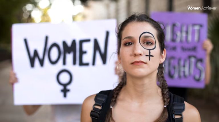 The Power of Identity: Women More Likely to Prioritize Gender?