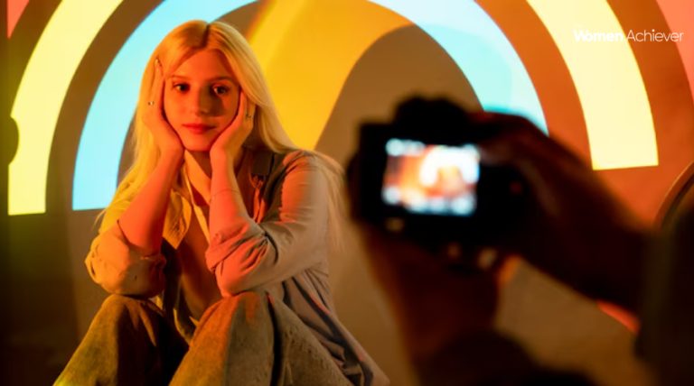 How Women’s Perspectives Influence Documentary and Social Photography